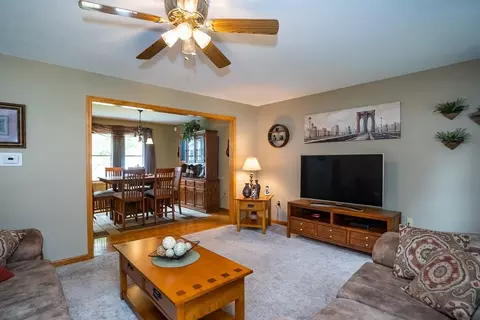 26 Peekskill Ave, Springfield, MA 01129 photo 16