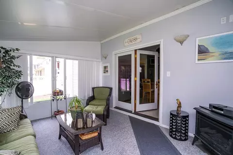 26 Peekskill Ave, Springfield, MA 01129 photo 30