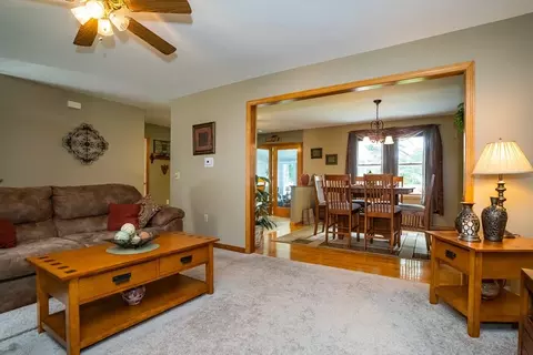 26 Peekskill Ave, Springfield, MA 01129 photo 19