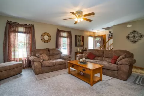 26 Peekskill Ave, Springfield, MA 01129 photo 18