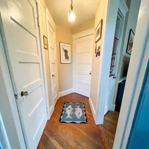 59 Gregory St, Marblehead, MA 01945 photo 3