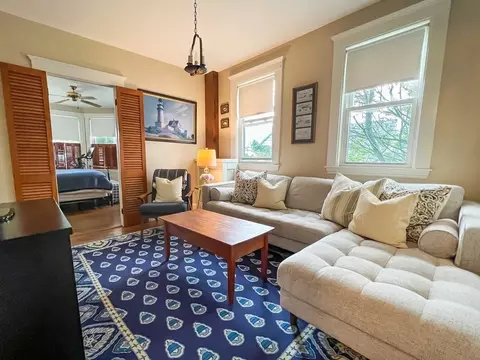 59 Gregory St, Marblehead, MA 01945 photo 5