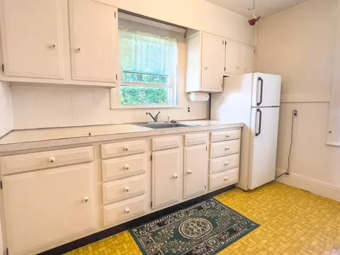 59 Gregory St, Marblehead, MA 01945 photo 17