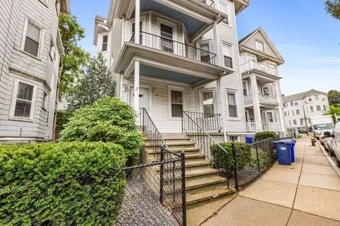 3 Harold Park, Roxbury, MA 02119