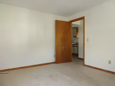 8 Shore Ave, Wareham, MA 02571 photo 11