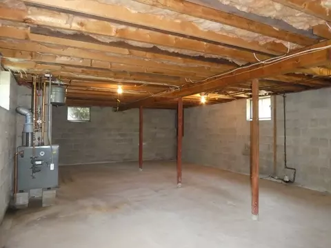 8 Shore Ave, Wareham, MA 02571 photo 14
