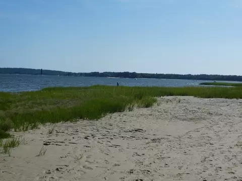 8 Shore Ave, Wareham, MA 02571 photo 17