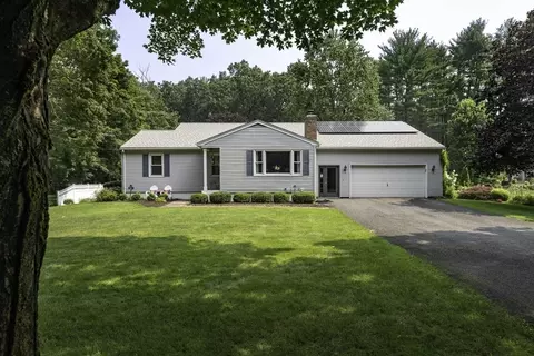 75 Chesterfield Rd, Northampton, MA 01053