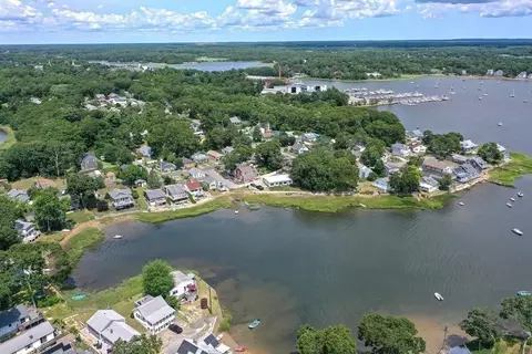 28 Pinehurst Dr, Wareham, MA 02571 photo 25