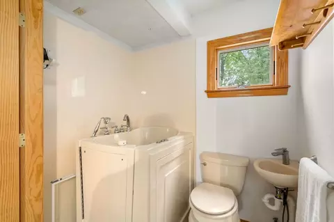 6 Upper Beacon St # -a, Maynard, MA 01754 photo 26