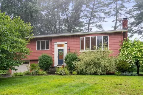 39 Dawson Dr, Sudbury, MA 01776