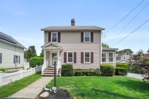 15 Hart Pl, Woburn, MA 01801