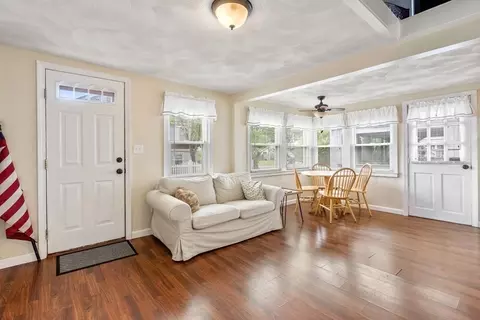 6 Circle Dr, Wareham, MA 02571 photo 7
