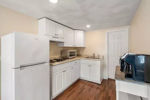 6 Circle Dr, Wareham, MA 02571 photo 9