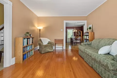 116 John St, Reading, MA 01867 photo 8