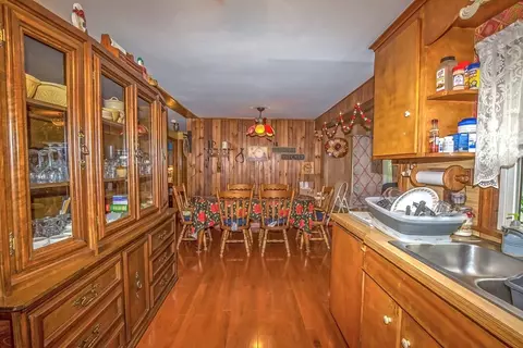 165 Bacon Rd, Springfield, MA 01119 photo 27