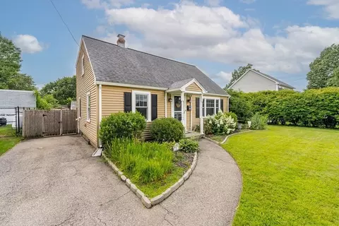 43 Arcadia Blvd, Springfield, MA 01118 photo 4