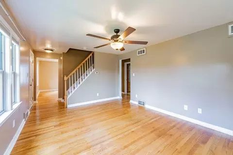43 Arcadia Blvd, Springfield, MA 01118 photo 8