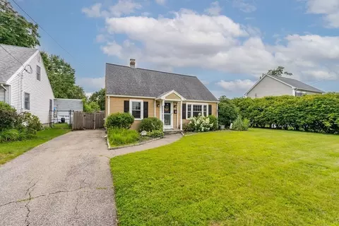 43 Arcadia Blvd, Springfield, MA 01118 photo 3