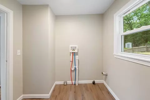 66 Roy Ave, Woonsocket, RI 02895 photo 9