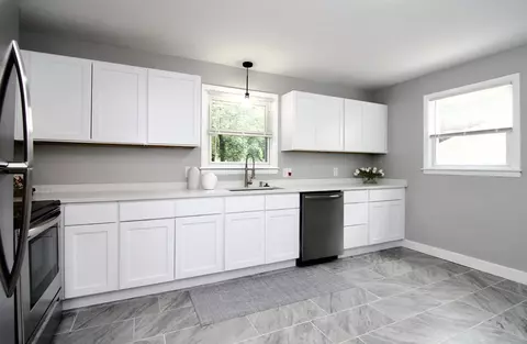 11 Aberdeen Rd, Springfield, MA 01109 photo 10