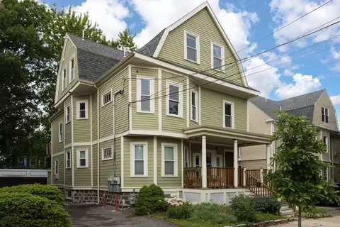 200 Willow Ave #3, Somerville, MA 02144
