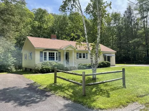 219 North St, Erving, MA 01344