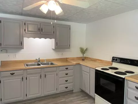 219 North St, Erving, MA 01344 photo 7