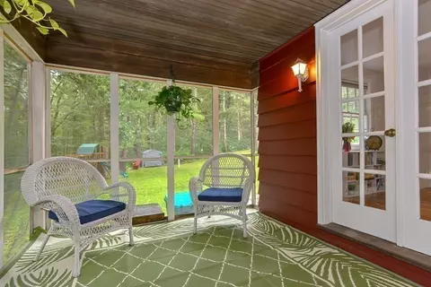 4 South St, Upton, MA 01568 photo 25