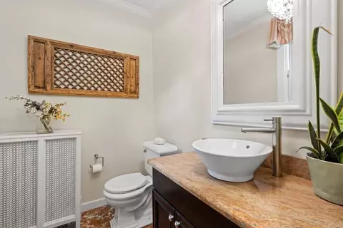 21 Windsor Rd, Wellesley, MA 02481 photo 11