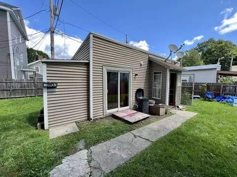 20 Hudson St, Worcester, MA 01609 photo 6