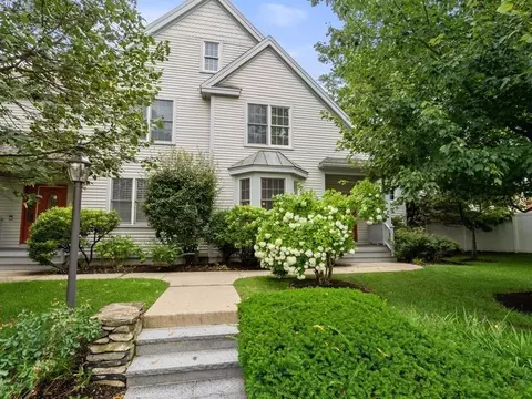 1111 Beacon St #5, Newton, MA 02461