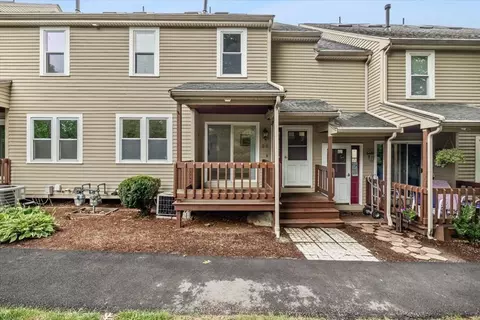 42 Second Ave #38, North Attleboro, MA 02760