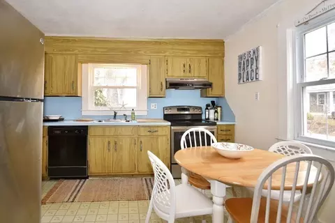 460 Williston Rd, Bourne, MA 02562 photo 17