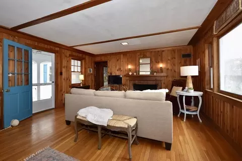 460 Williston Rd, Bourne, MA 02562 photo 10