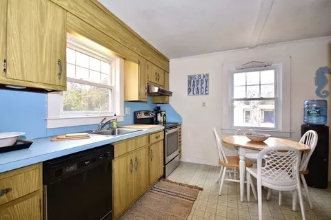 460 Williston Rd, Bourne, MA 02562 photo 15