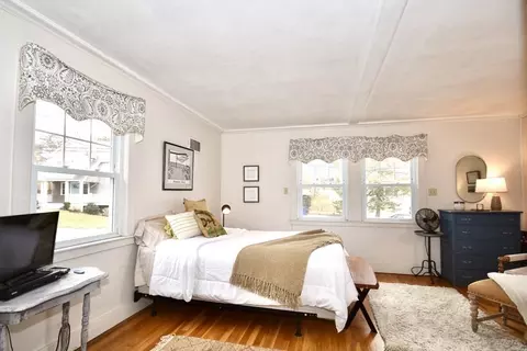 460 Williston Rd, Bourne, MA 02562 photo 21