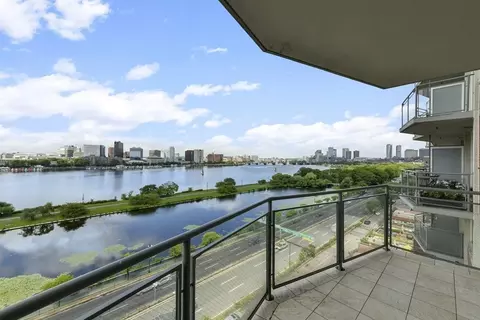 330 Beacon St #113, Boston, MA 02116