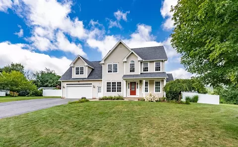 10 Heritage Ln, Monson, MA 01057