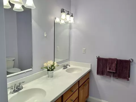 27 Maple St #B, Canton, MA 02021 photo 25