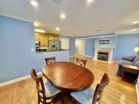 27 Maple St #B, Canton, MA 02021 photo 13