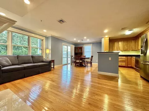 27 Maple St #B, Canton, MA 02021 photo 6