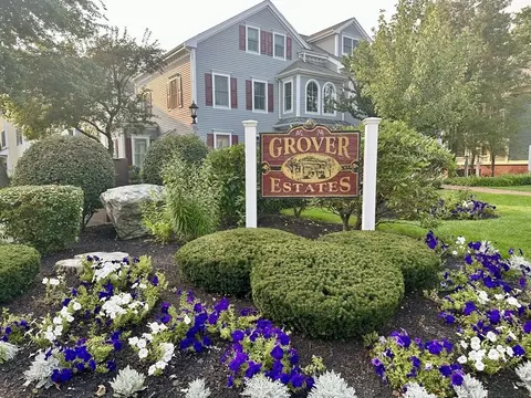 27 Maple St #B, Canton, MA 02021 photo 2