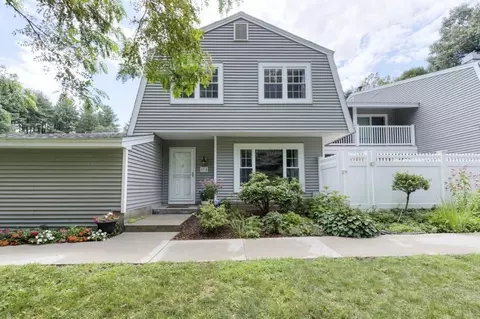 416 Edgebrook Dr #17-4, Boylston, MA 01505