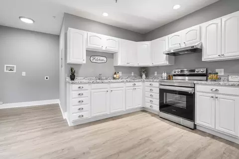 142 Elm St #1, Worcester, MA 01609 photo 4