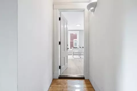 142 Elm St #1, Worcester, MA 01609 photo 16