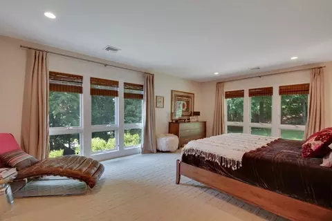 1886 Central Ave, Needham, MA 02492 photo 12