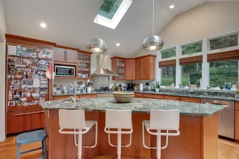 1886 Central Ave, Needham, MA 02492 photo 4