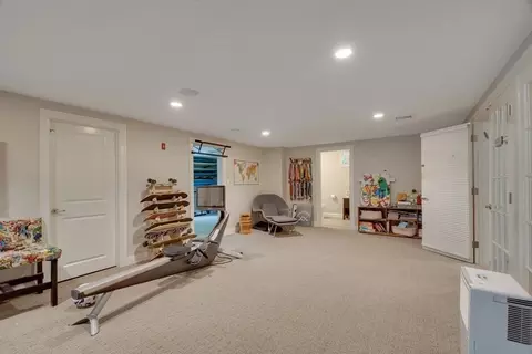 1886 Central Ave, Needham, MA 02492 photo 15