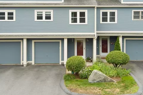 17 Oak Leaf Way #17, Peabody, MA 01960